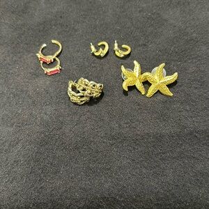 Gold earrings 4 pairs
